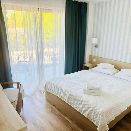 Wil-Art Jastarnia Pokoje I Apartamenty Zewnętrze zdjęcie